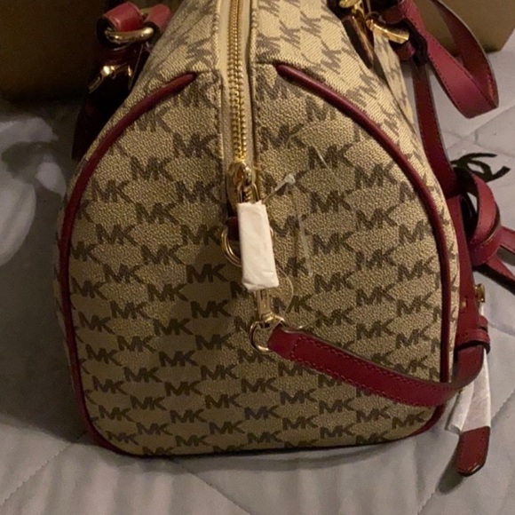 😍 Brand New Michael Kors Grayson Satchel Bag Nat/ Mulberry $328 💥 - Picture 2 of 7